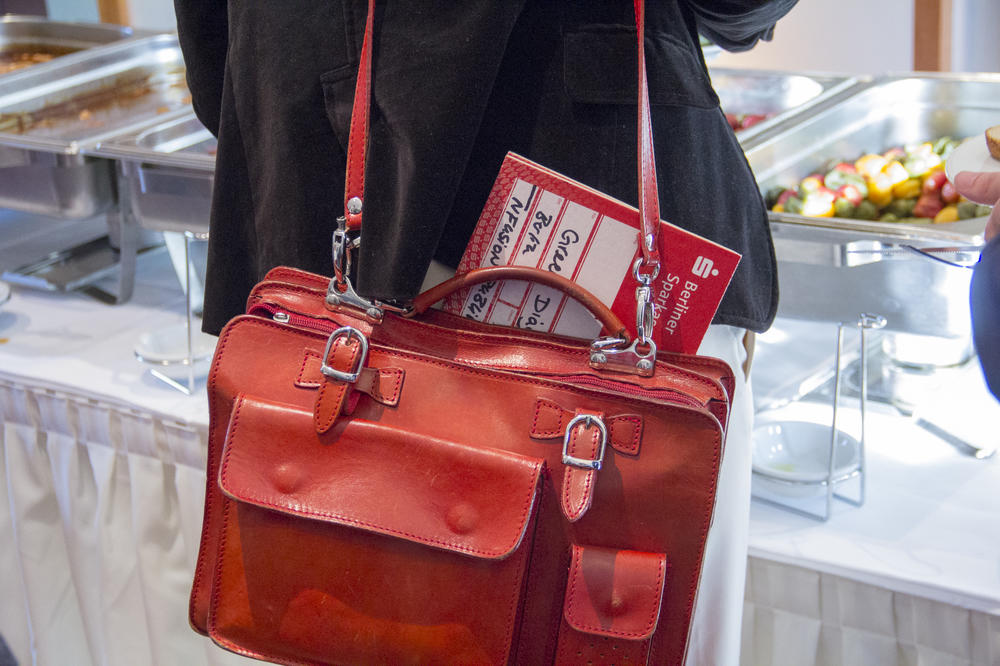 Preis in der Tasche: Das Projekt Green DiagNose erhielt ein Preisgeld von 1.500 Euro für den ersten Platz in der Kategorie Life Sciences & Health.