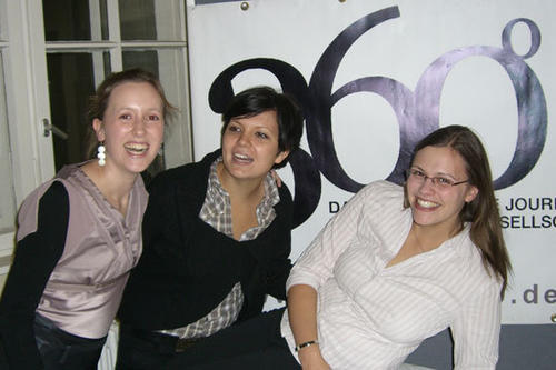Die Preisträgerinnen: Das Berliner Team von 360° (v.l.n.r.: Lena Strehlow, Tine Scheffelmeier, Jana-Katharina Grabowsky)