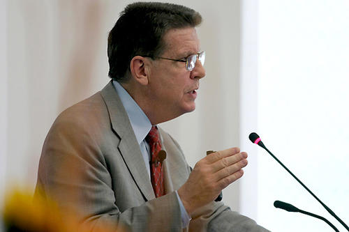 Prof. Dr. Ed Diener während seines Vortrags "Well-Being: What Science Teaches us About Happiness"