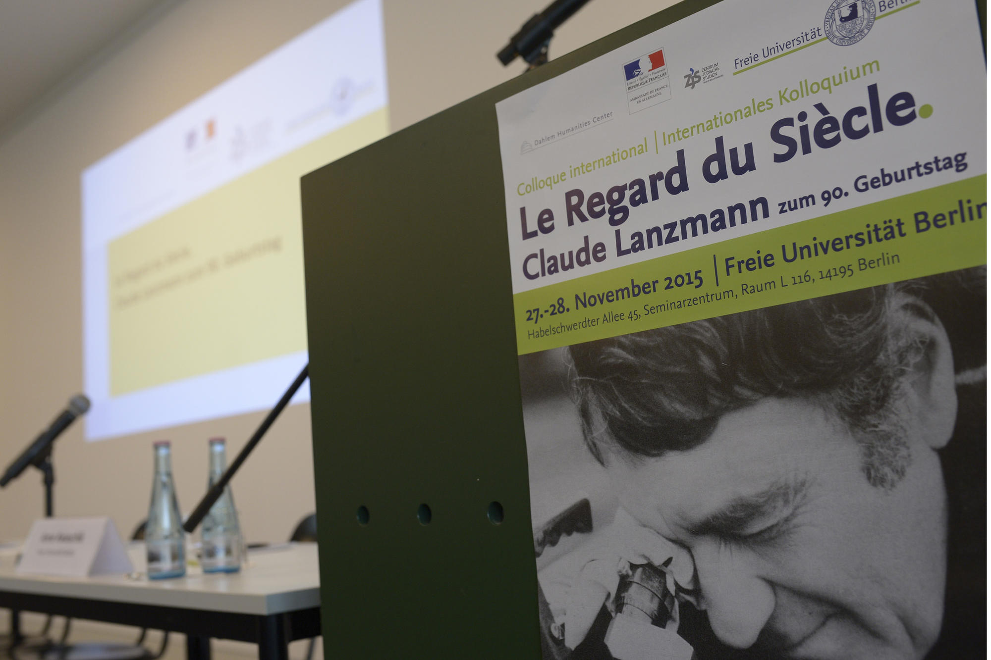 „Le regard du siècle“ auf einen Mann des Jahrhunderts.