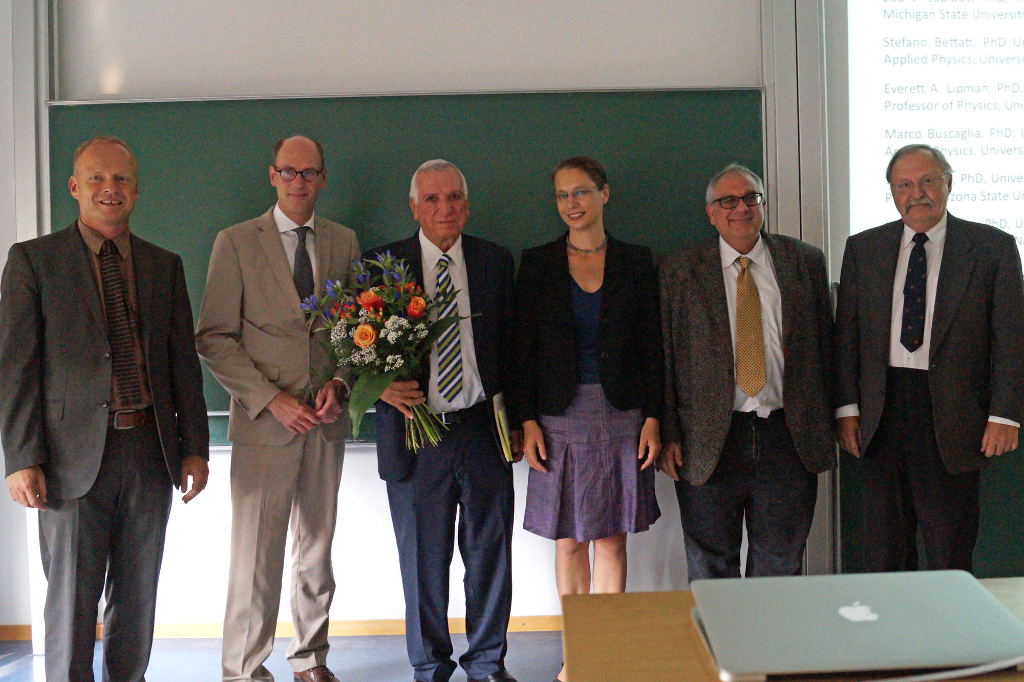 (v.l.): Roland Netz, Peter-André Alt, William Eaton, Stephanie Reich, Peter Wolynes, Attila Szabo