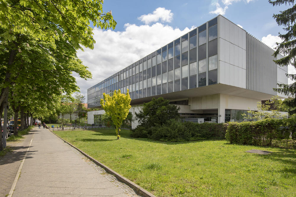 Von der zweiten Juniwoche an soll hier durch den Betriebsärztlichen Dienst geiimpft werden: zunächst Beschäftigte der Freien Universität Berlin.