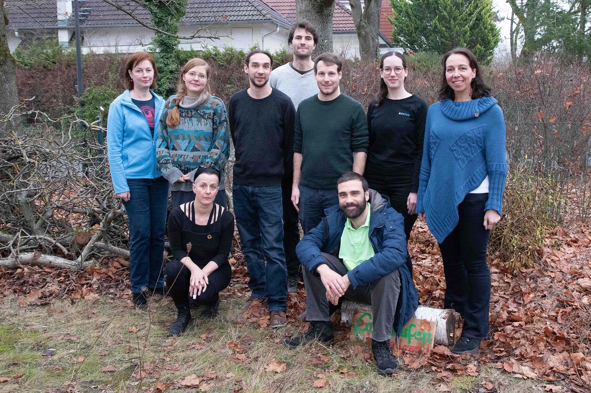 Das Living Lab Multispecies Campus gestalten unter anderem (v.l.n.r.) Luiza Olos, Sophie Lokatis, Janet Wagner, Zeno Porro, Leon von Salisch, Jan Keller, Florian Ruhland, Clara Schwedler und Tanja Straka.