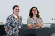 Ein tolles Gefühl, wenn es endlich losgeht: Nicole Roehl (l.), Stefanie Ritter und ihre Teams haben die International Staff Training Week 2026 monatelang vorbereitet.