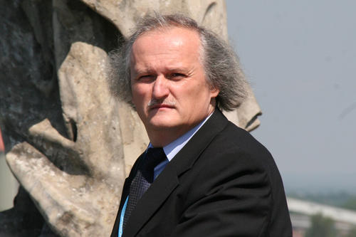 Chemie-Professor Ulrich Abram, Prodekan für Studium und Lehre am Fachbereich Biologie, Chemie, Pharmazie: „Lise Meitner fand heraus, dass die Kernspaltung physikalisch möglich ist.“