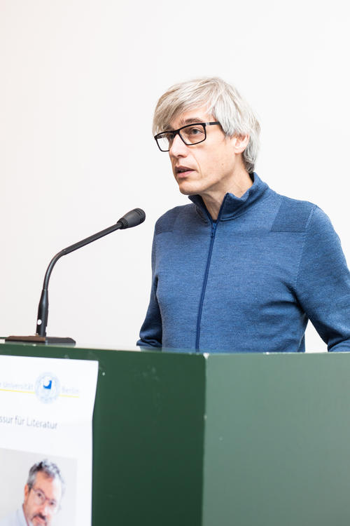 Prof. Dr. Michael Gamper begrüßte Bernardo Carvalho am Peter Szondi-Institut.