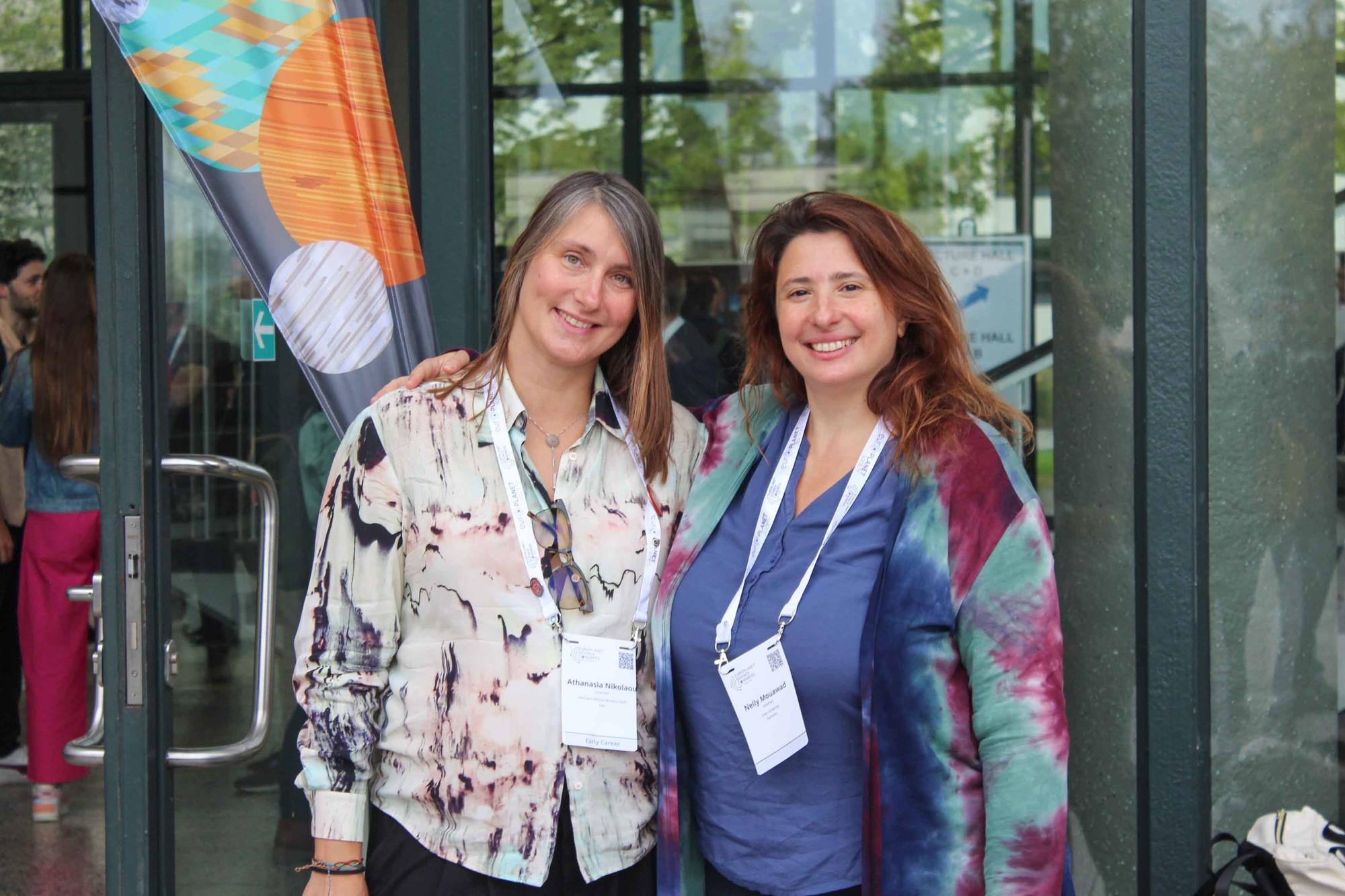 Organisationsteam: Athanasia Nikolaou (li.), Physikerin, Astronomin und Gründerin des Netzwerks „Lecturers without borders“,und Nelly Mouawad, Astrophysikerin und Koordination des MINToring-Programms der Freien Universität.