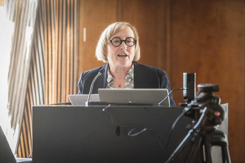 Prof. Dr. Verena Blechinger-Talcott, Erste Vizepräsidentin der Freien Universität Berlin, bei ihrer Begrüßung.