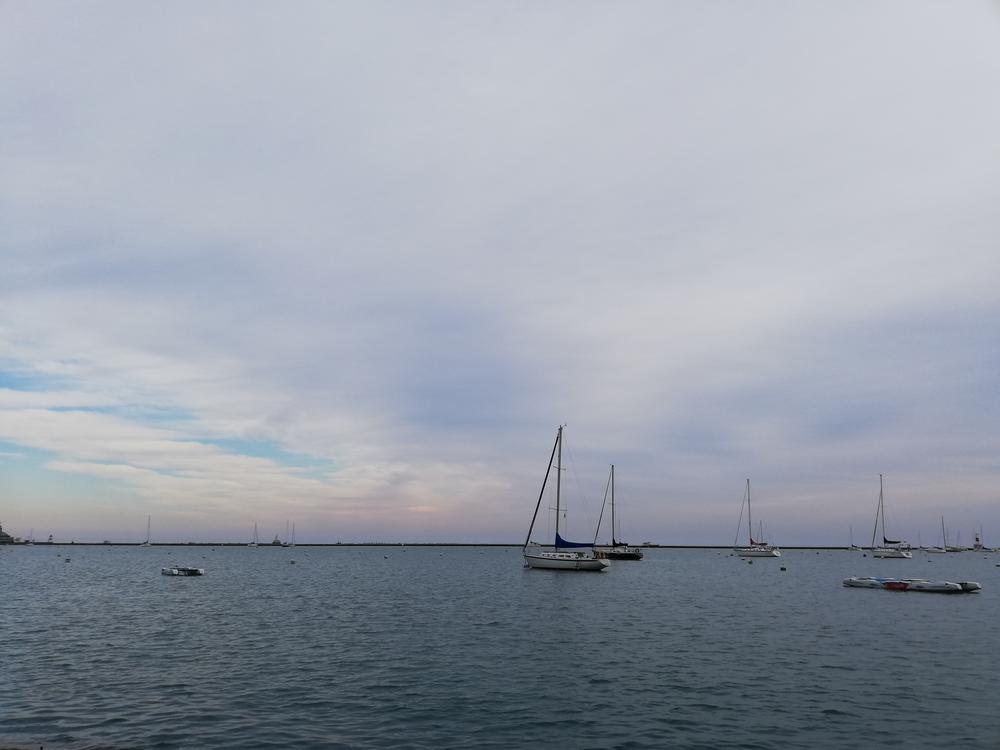 Chicago liegt am Ufer des Lake Michigan, einem der fünf Großen Seen zwischen den USA und Kanada.
