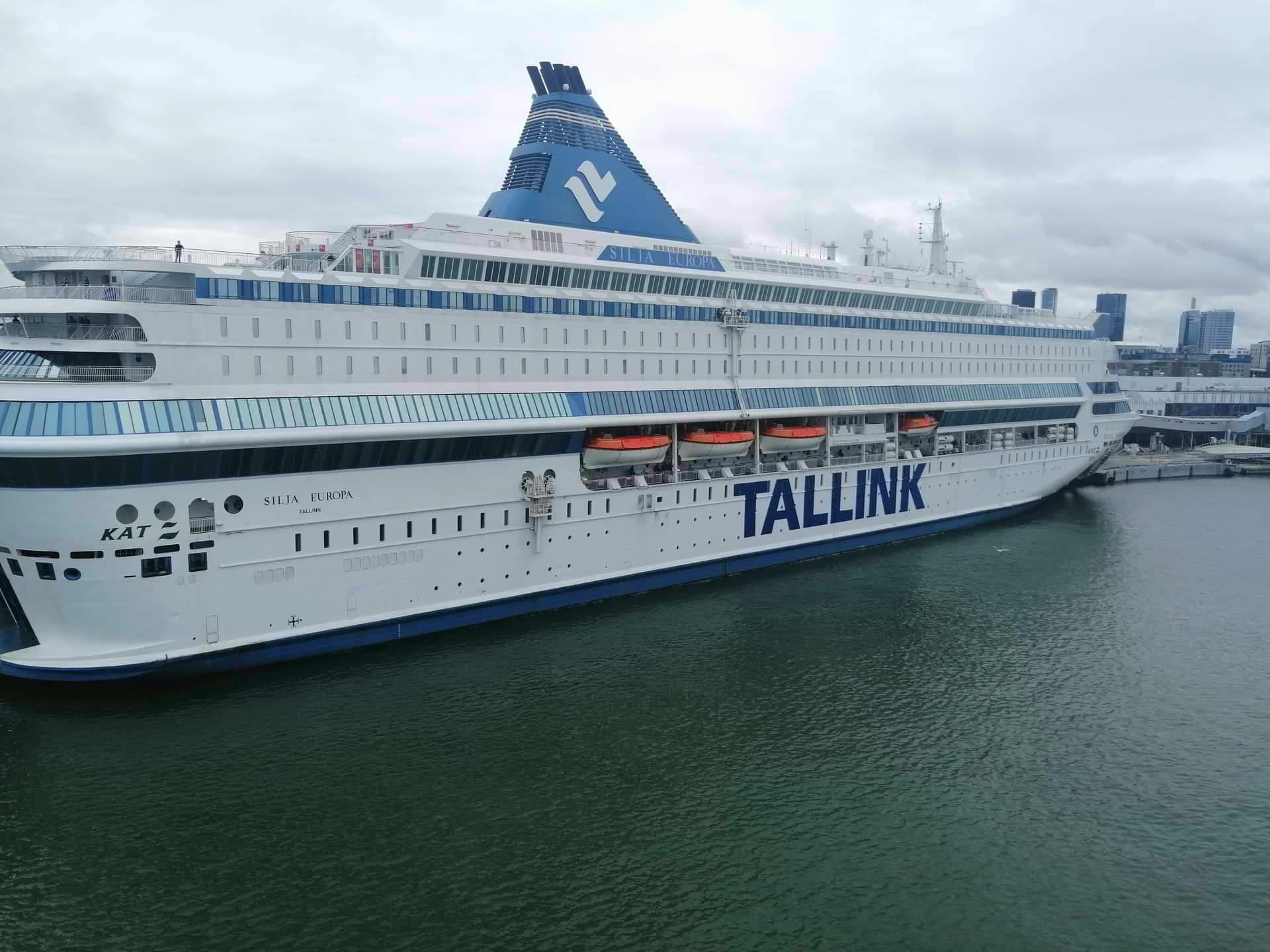 Fähre zwischen Helsinki und Tallinn