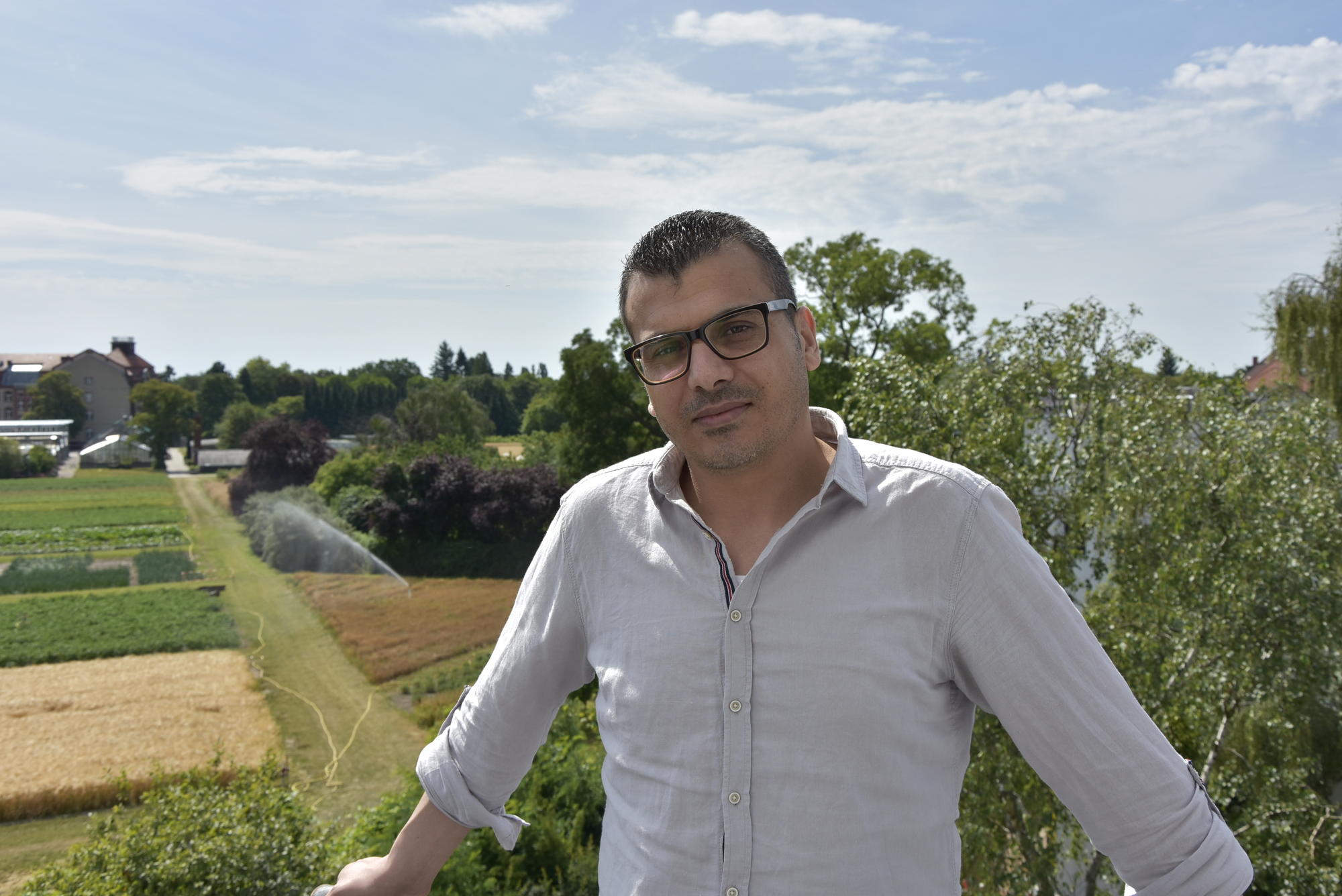 Salah Al Masri ist wissenschaftliche Mitarbeiter am Institut für Veterinär-Anatomie. Ehrenamtlich unterstützt er Flüchtlinge aus seinem Heimatland Syrien.