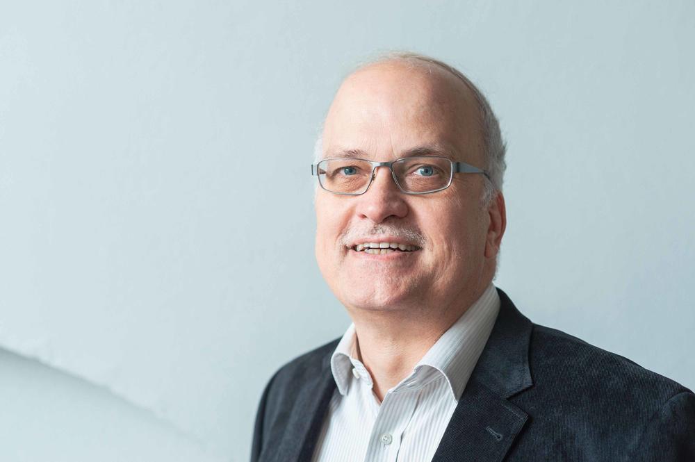 Europäische Geschichte im 20. Jh. ist viel mehr als der Weg von den Römischen Verträgen von 1957 zur Europäischen Union von heute, viel mehr als die Geschichte zwischenstaatlicher Integration. Das ist Paul Nolte zufolge das Leitmotiv A. Bauerkämpers.