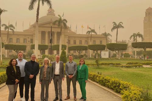 FU-Delegation auf dem Campus der Cairo University