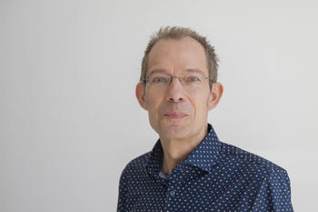 Der Politikwissenschaftler Prof. Dr. Sven Chojnacki ist Vizepräsident der Freien Universität Berlin.
