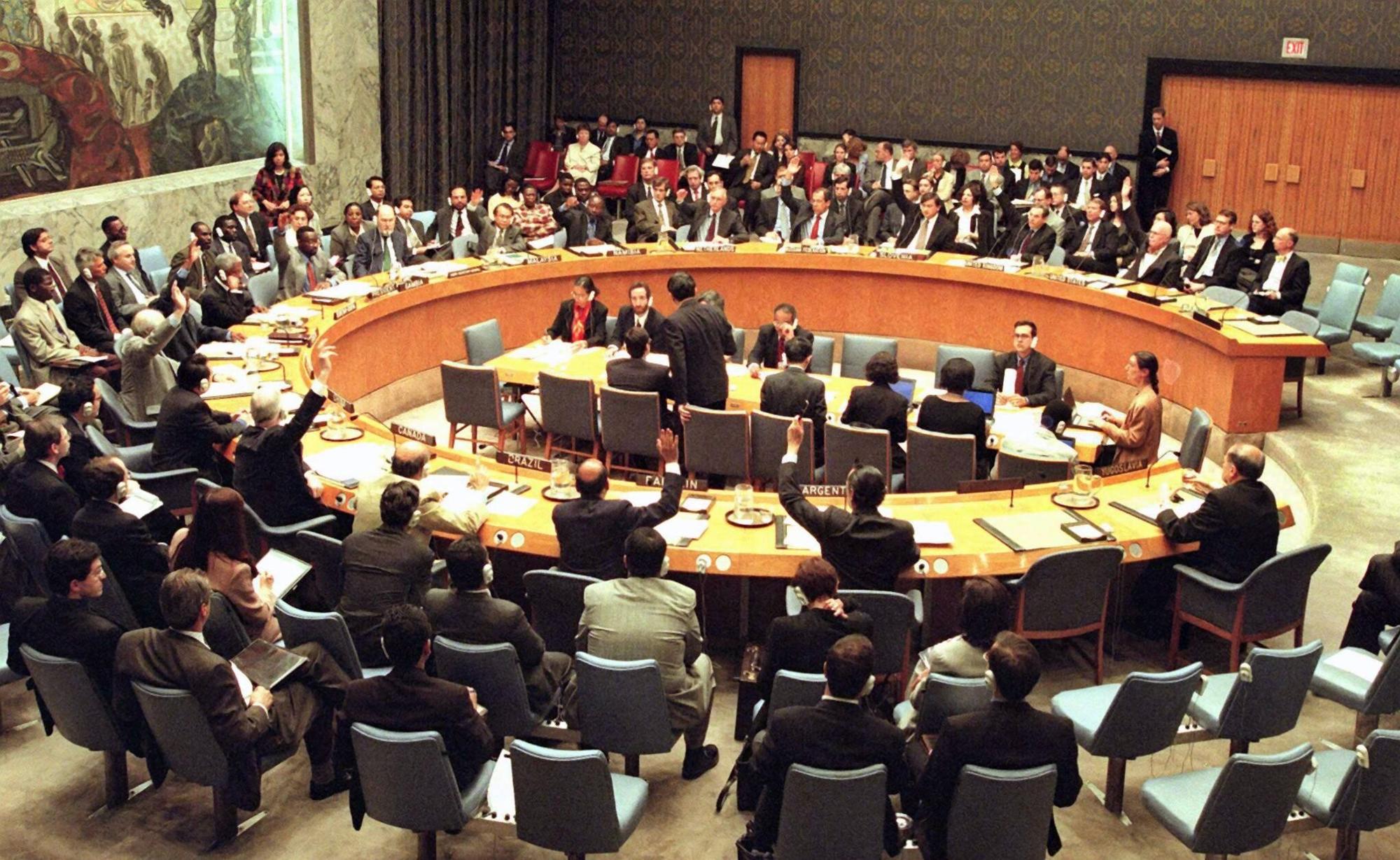 Vote on the Kosovo Resolution, June 10, 1999, UN Security Council, New York. The resolution enabled a 50,000-strong peacekeeping force after NATO informed the UN it had halted airstrikes against Yugoslavia.
