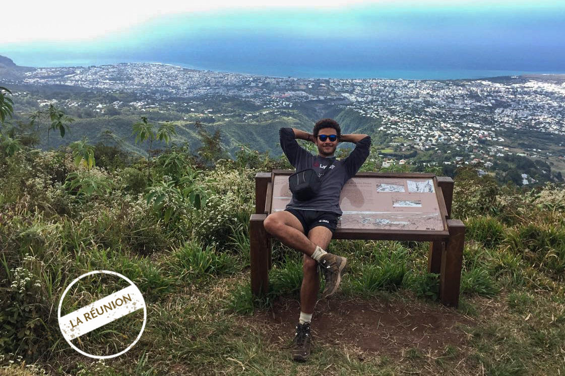 The view from Pic Adam is beautiful: Elias Aguigah has arrived in Saint-Denis, the capital of Reunion Island.