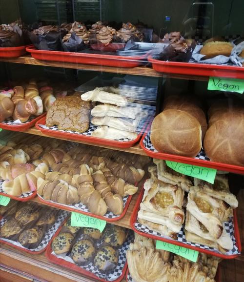 A great discovery! A Mexican bakery with vegan food – not easy to find in Nashville.