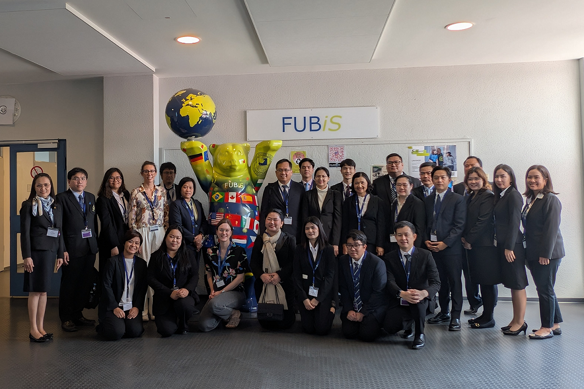 Employees from the Court of Justice Thailand attending Freie Universität Berlin International Summer University Program
