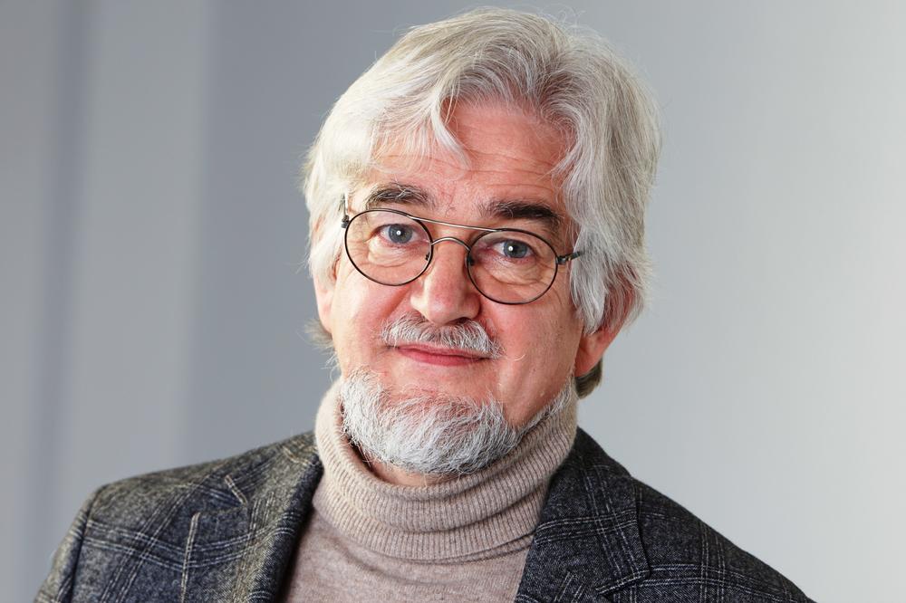 Dr. Stefan Cramer feierte 2007 das Silberne Promotionsjubiläum.