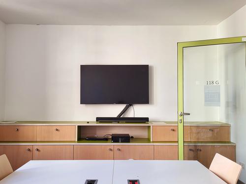 Central Library (Garystr. 39)