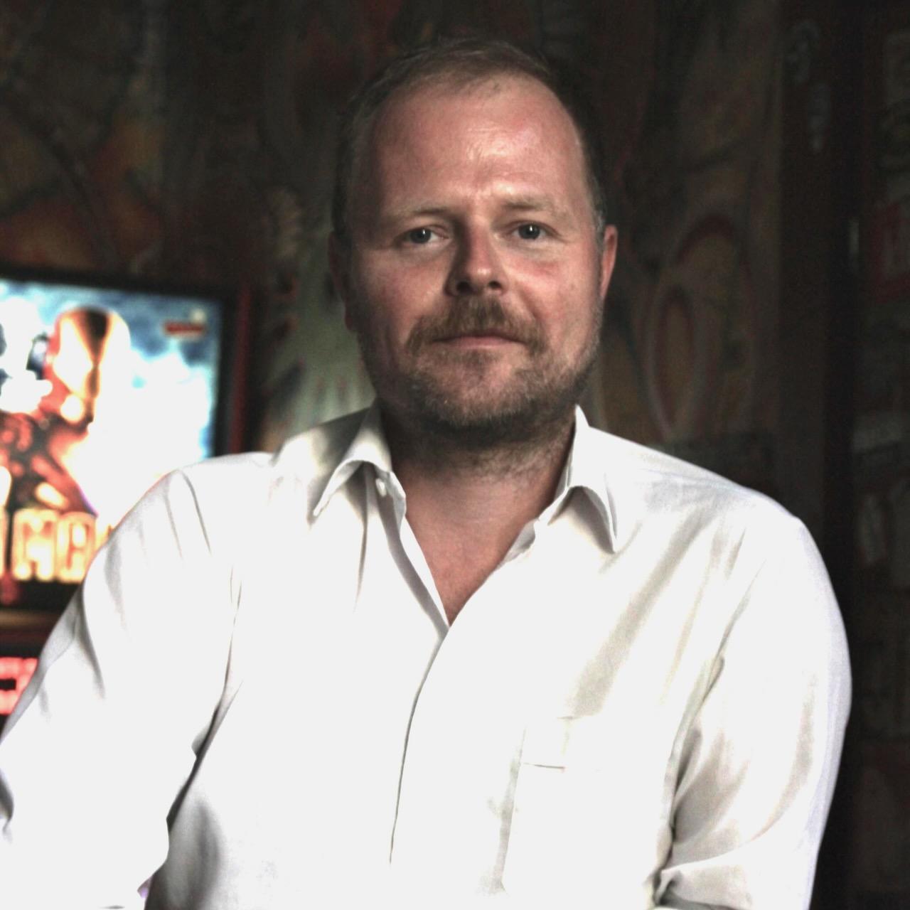 Prof. Dr. Dennis Göttel