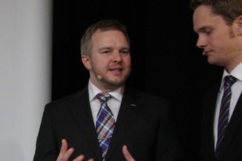 Herbert Scheithauer ist Professor für Entwicklungspsychologie und Klinische Psychologie.