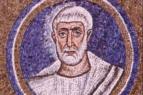 Petrus verweist in seinem zweiten Brief, Kapitel 3, Vers 15, auf die Briefe des Paulus: „Das hat euch auch unser geliebter Bruder Paulus mit der ihm geschenkten Weisheit geschrieben; es steht in allen seinen Briefen, in denen er davon spricht.“