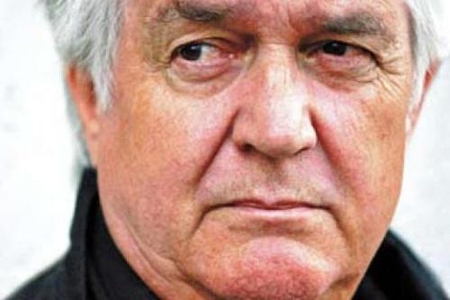 Henning Mankell gehört zu den erfolgreichsten Krimiautoren, nicht nur in Schweden. Der von ihm erfundene Kommissar ist Kurt Wallander.