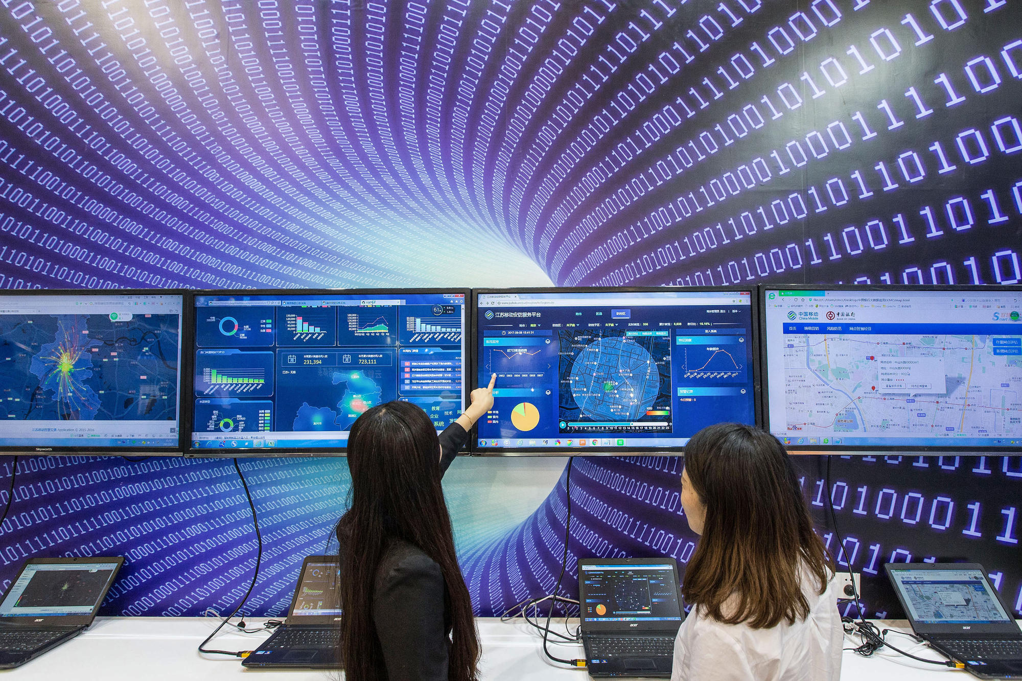 Wie gehen Wissenschaftlerinnen und Wissenschaftler mit großen Datenmengen um? Das herauszufinden, war das Ziel eines Forscherteams der Freien Universität.