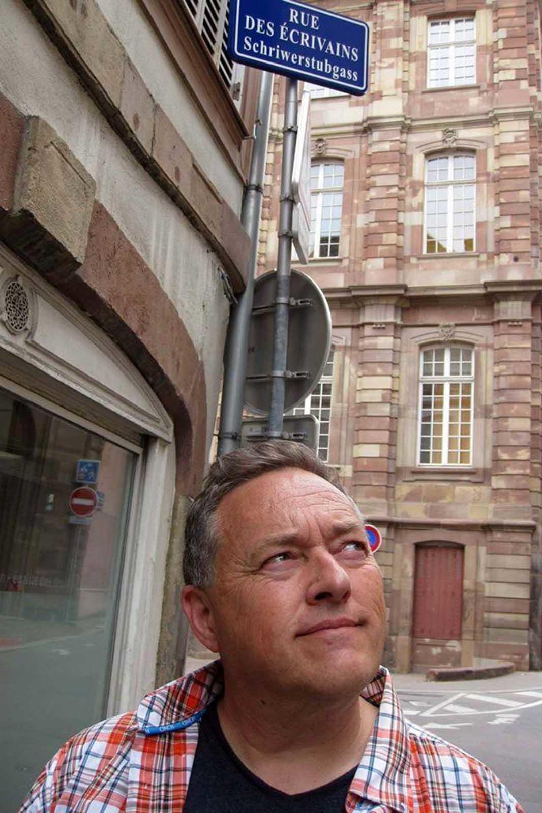 Der Schriftsteller Thomas Meinecke ist Gastprofessor für deutschsprachige Poetik an der Freien Universität.