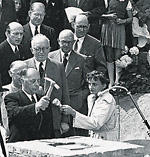 1952