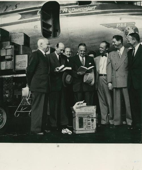 Amerikanische Universitäten spenden Zeitschriften und Bücher für die Freie Universität