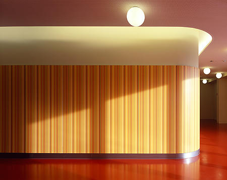 Wandbekleidung des Seminarraums 3