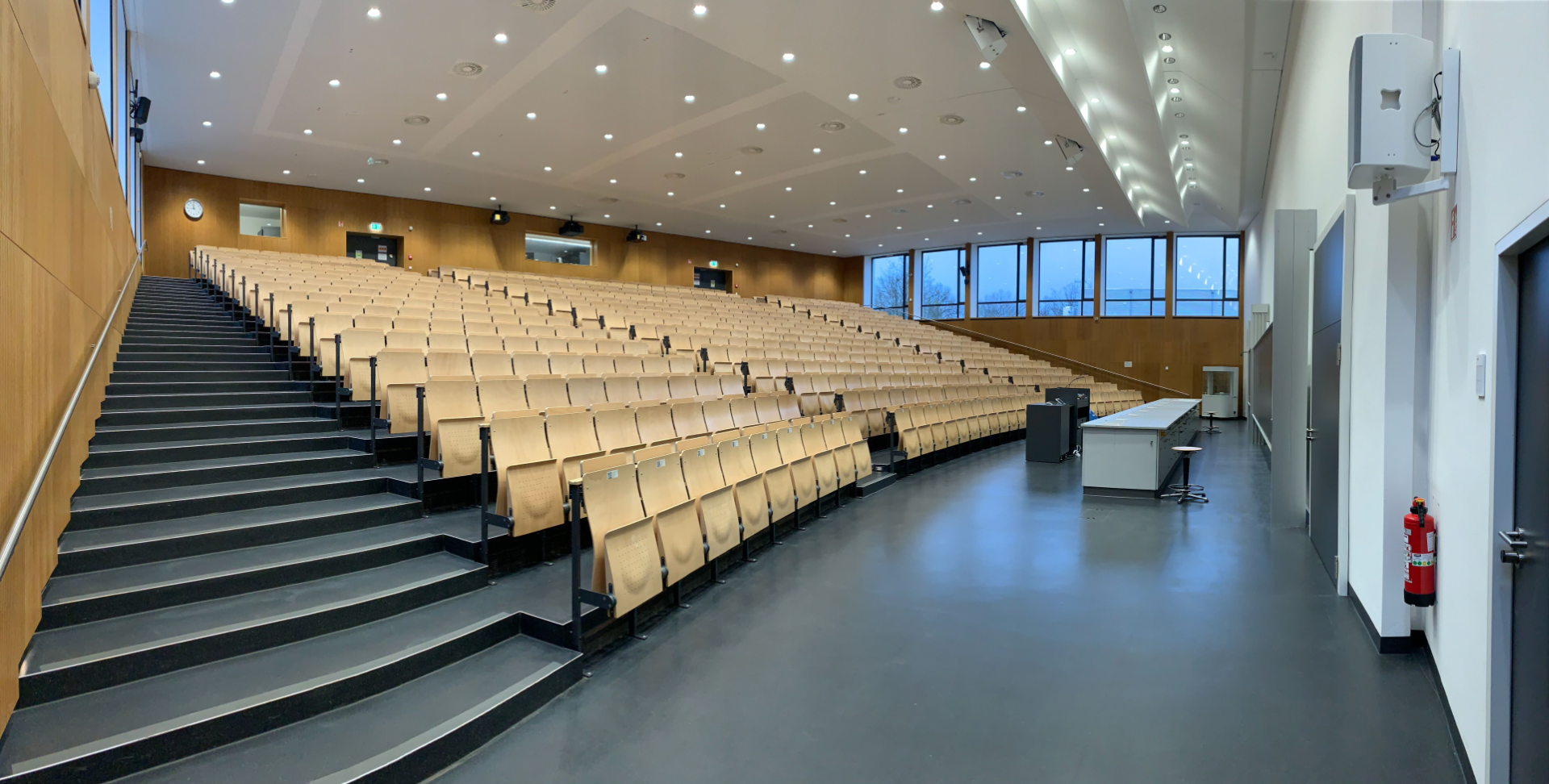 Großer Hörsaal 1920