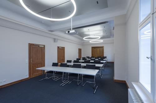 Parlamentarisch - Classroom  -  bis zu 20 Personen