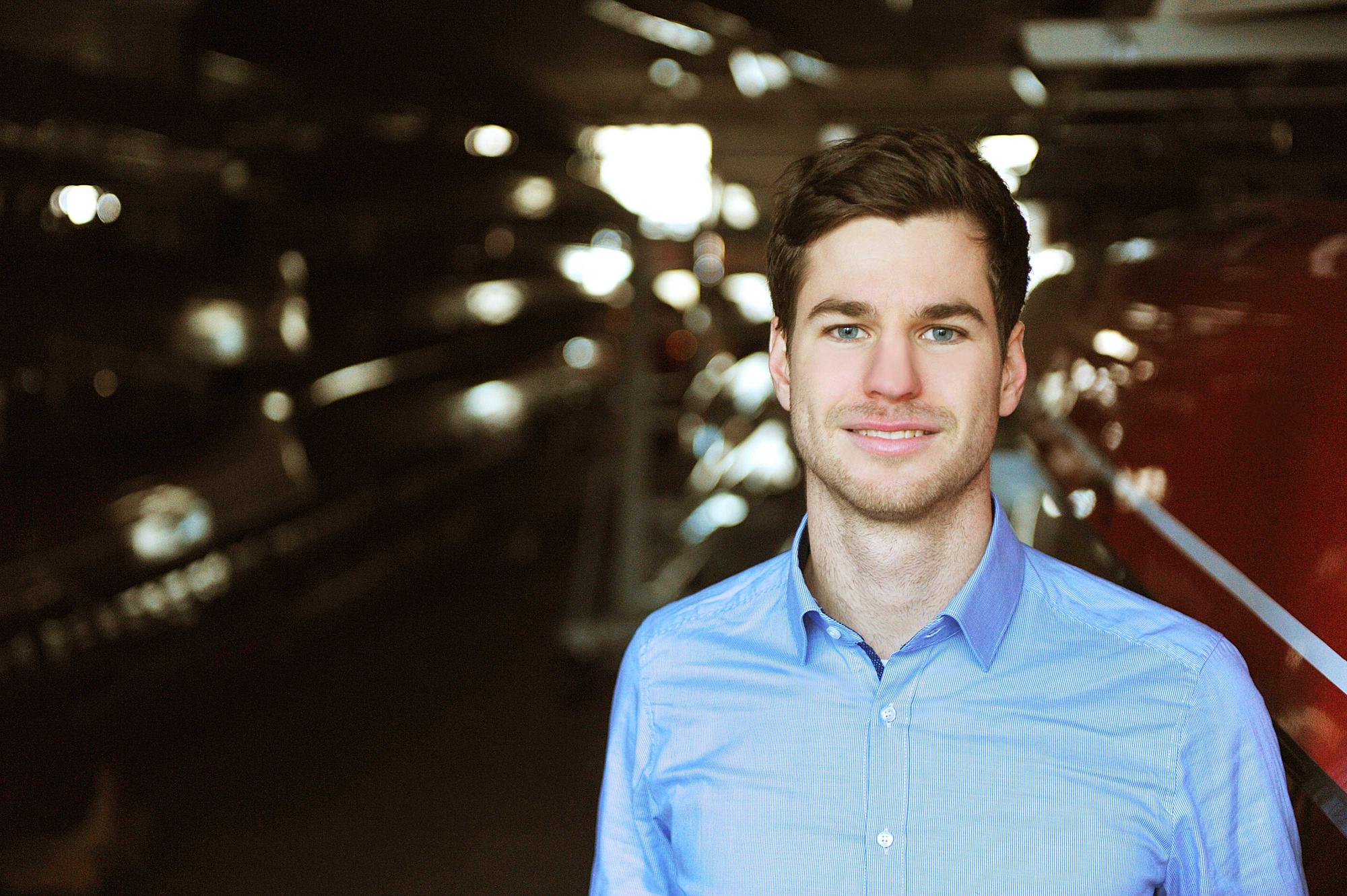 Flavio Holstein ist einer der vier Mitbegründer des Rudergeräteherstellers „Augletics“. Das Studium der Informatik half bei der Entwicklung des Rudergeräts, Profund Innovation bei der Umsetzung der Geschäftsidee.