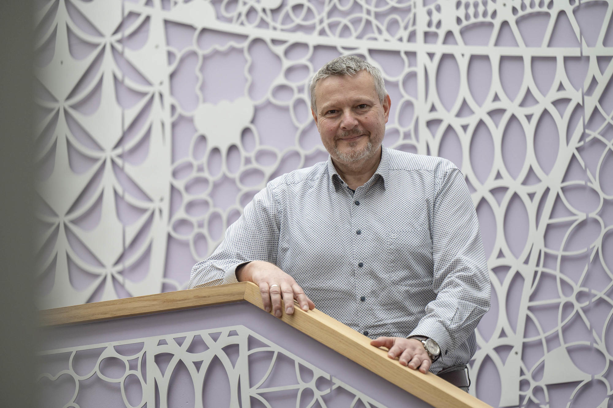 Dr. Uwe Rösler, Professor für Tierhygiene und Infektiologie und Dekan des Fachbereichs Veterinärmedizin: „Uns interessiert, wie sich Nutztiere mit Krankheiten infizieren.“