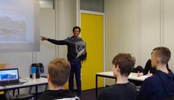 Unterricht erleben im Drama Lab