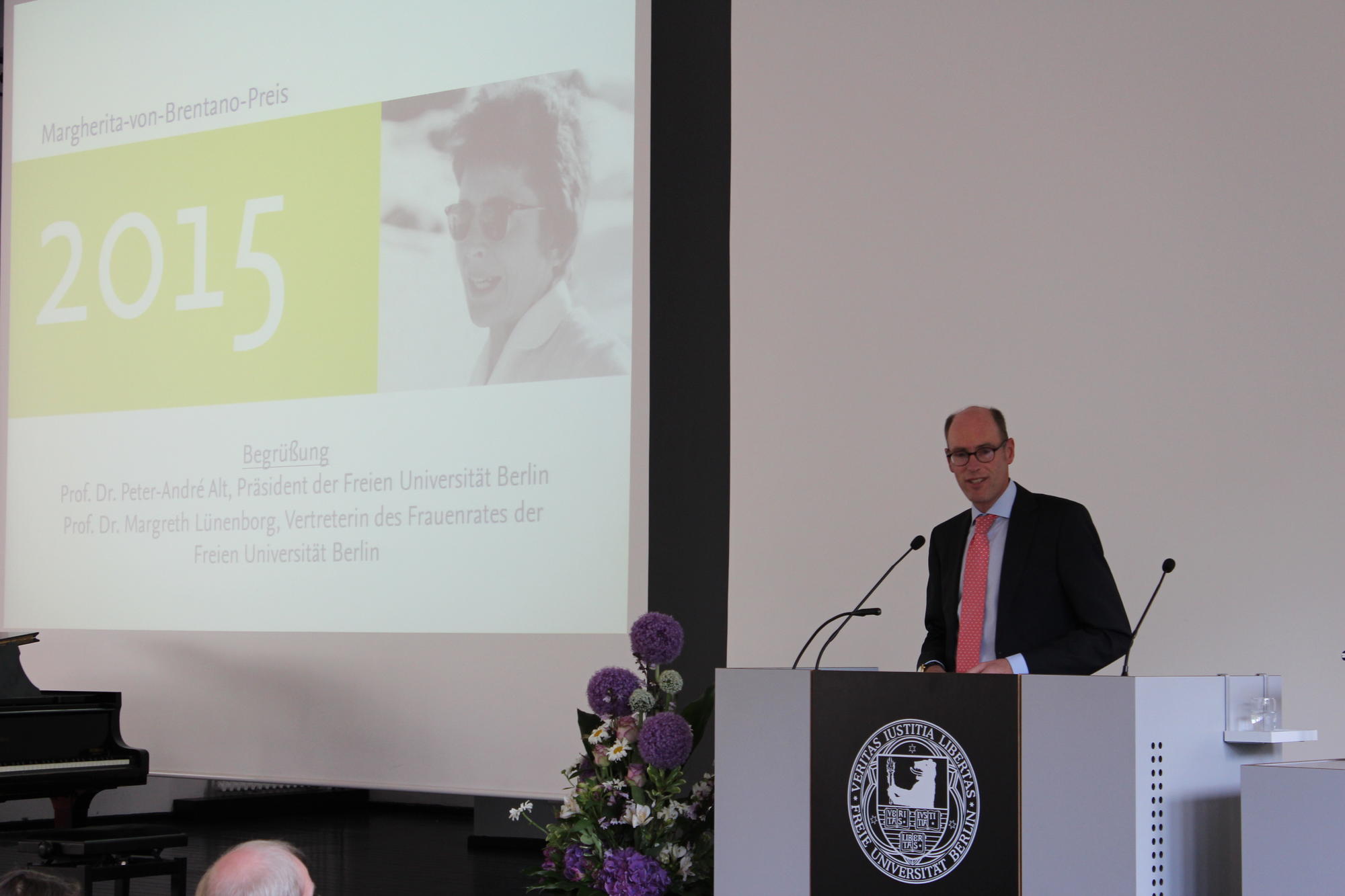 Begrüßung durch den Universitätspräsidenten Prof. Dr. André Alt