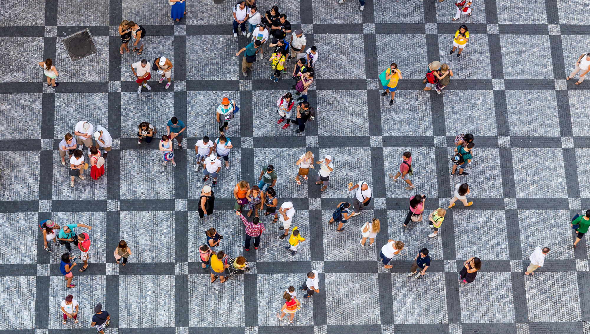 SDG10-Handlungsfelder-shutterstock