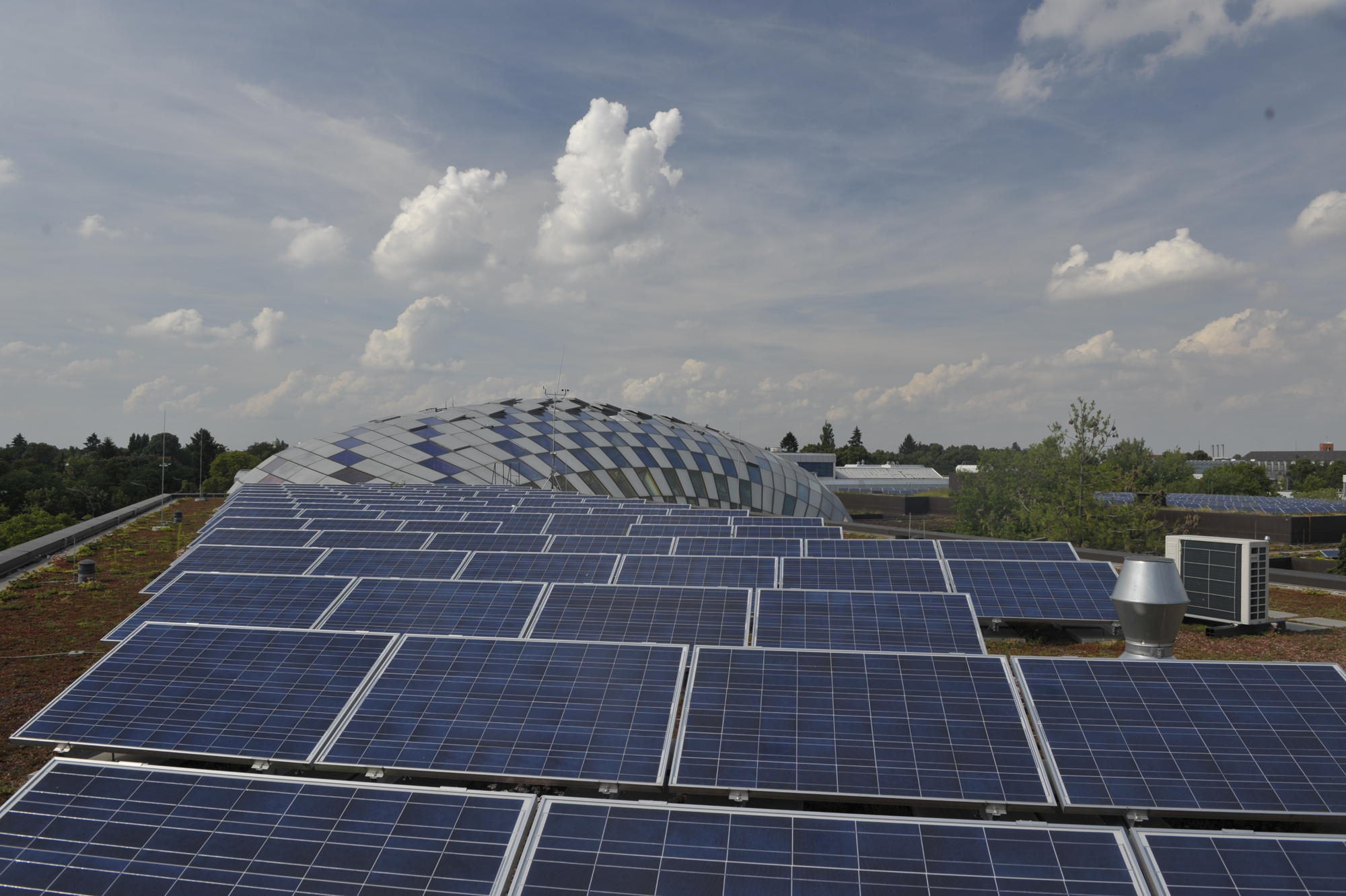 Solaranlage auf der Rost- und Silberlaube