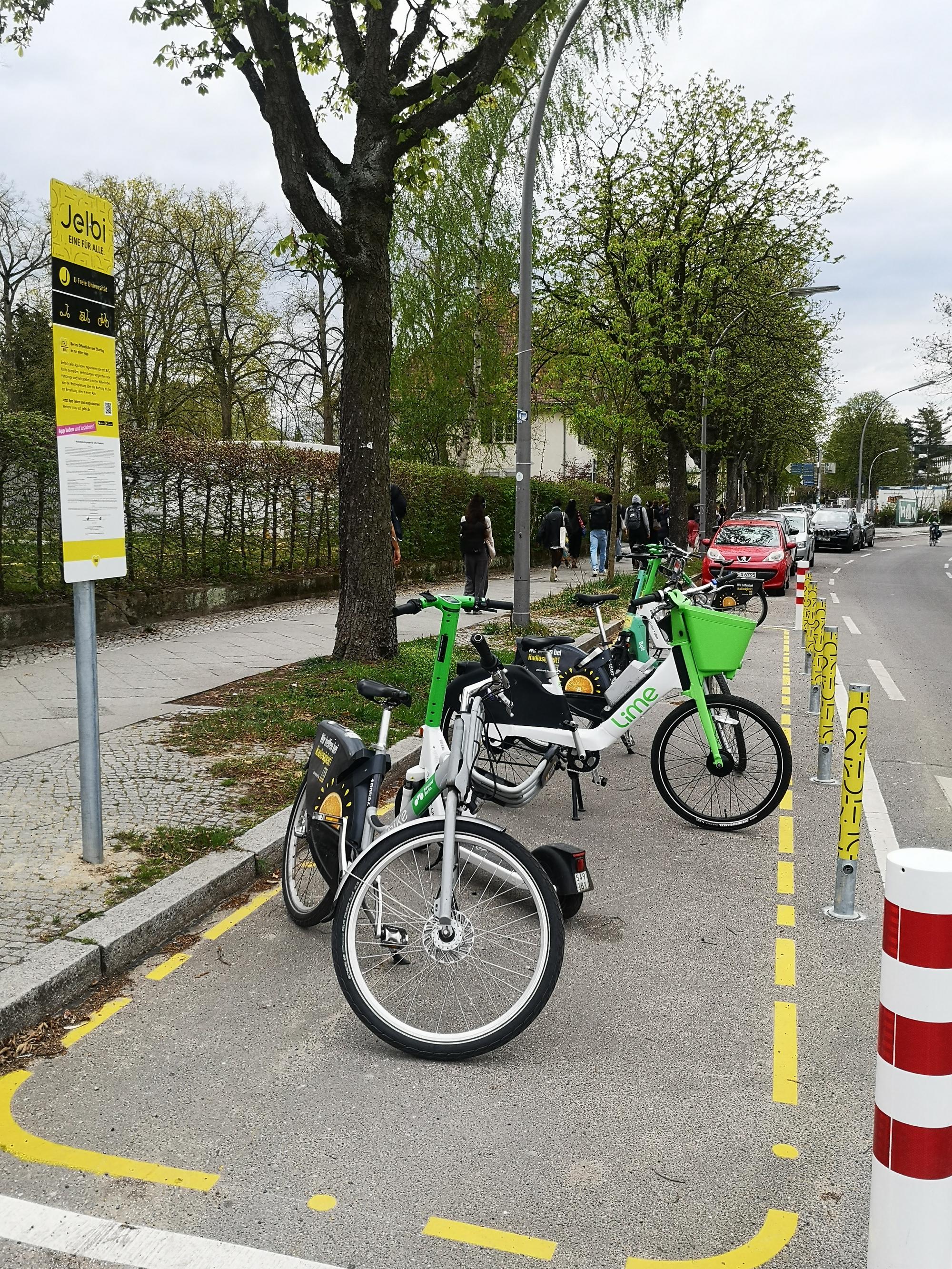 Jelbi-Punkt U Bahnhof Freie Universität/Thielplatz