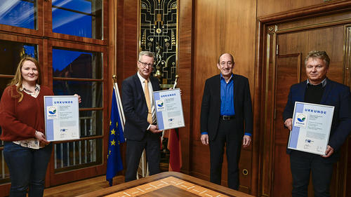 Übergabe Zertifikat EMAS