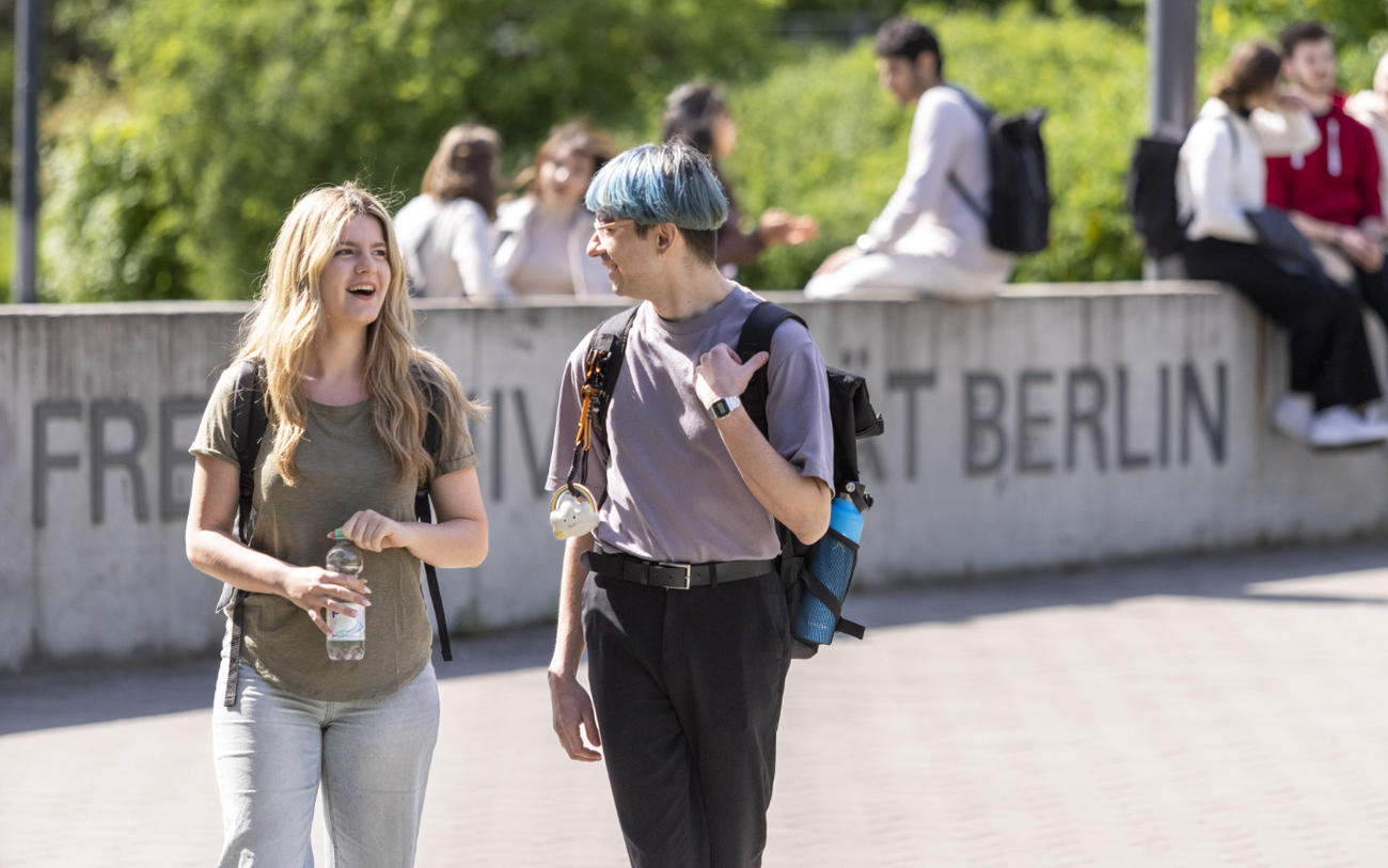 Students on the Freie Universität Berlin campus.